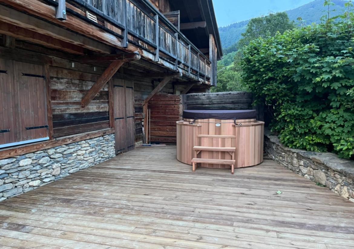 Le Chalet Du Cret - 8 Pers, Tout Confort Avec Jacuzzi Notre-Dame-de-Bellecombe Zewnętrze zdjęcie